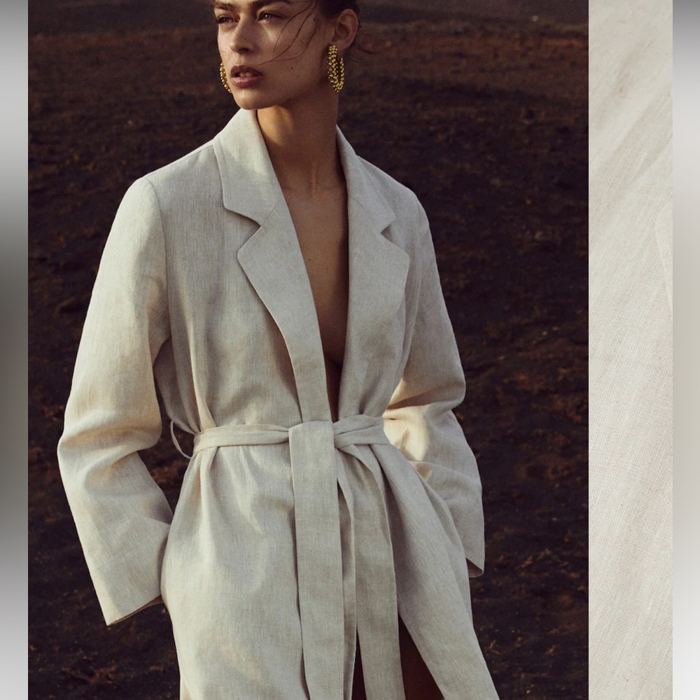 New Mango %100 linen trench